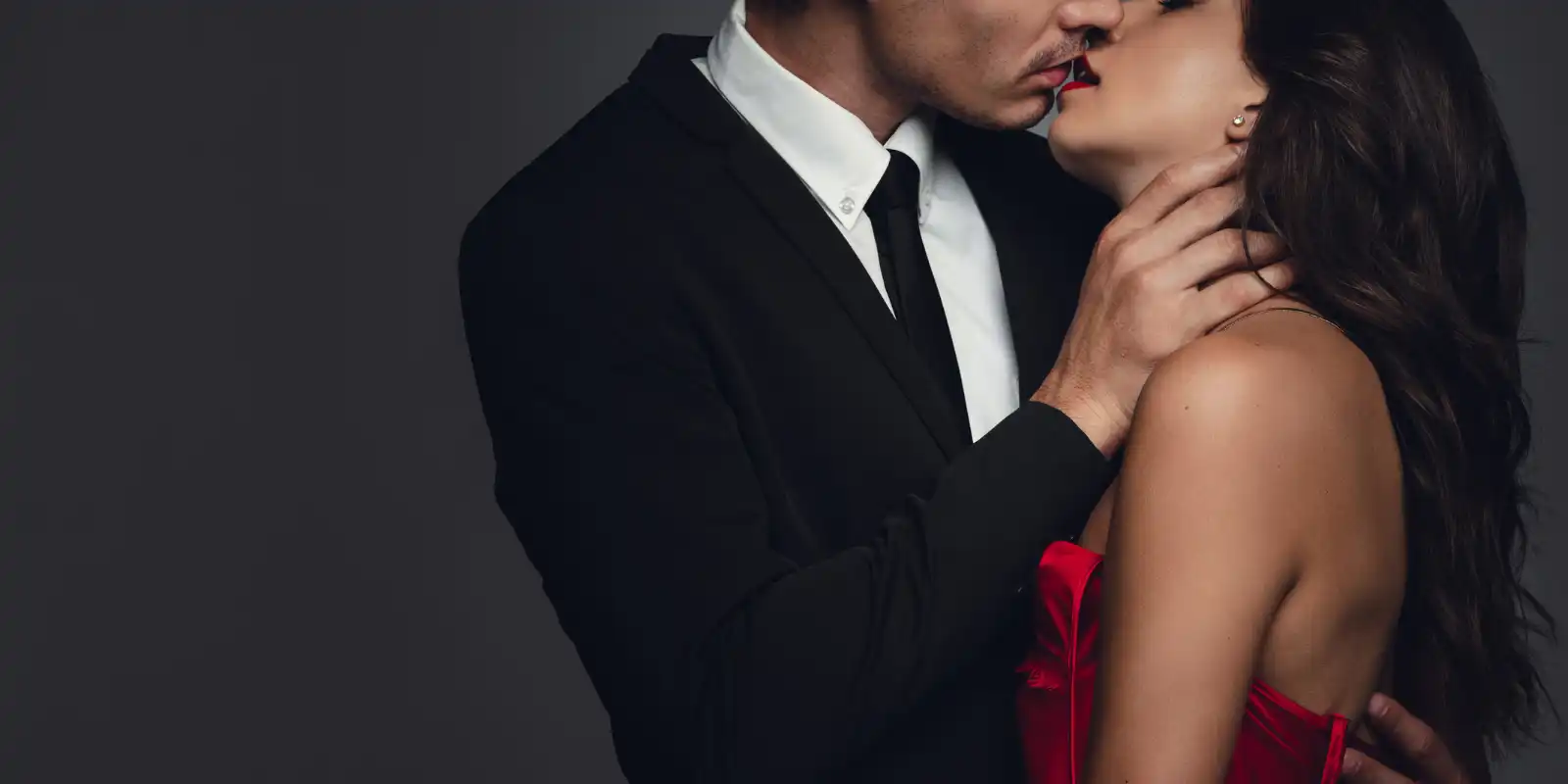 Dark romance: wat is het en waarom is het zo populair?